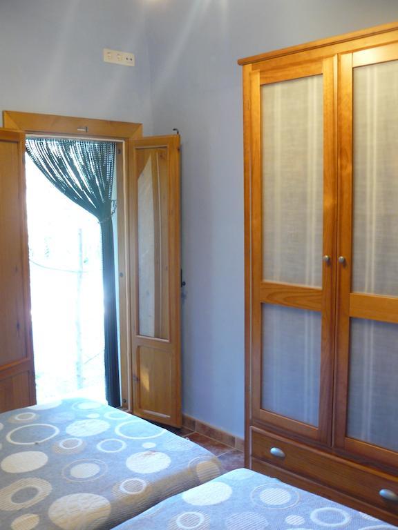 Casa Rural Torre De Campos Ainzon Kamer foto